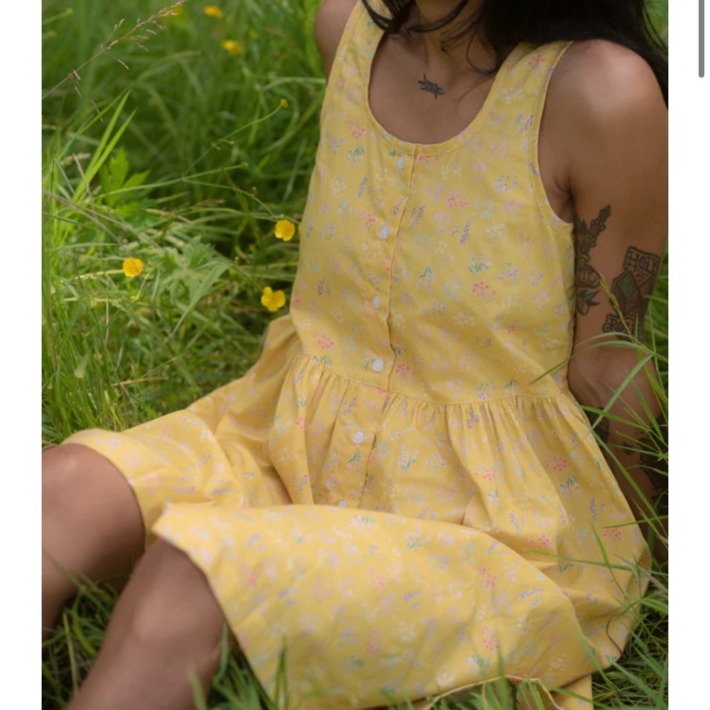 Beaton Linen Gathered Dress in Honey Wildflower
